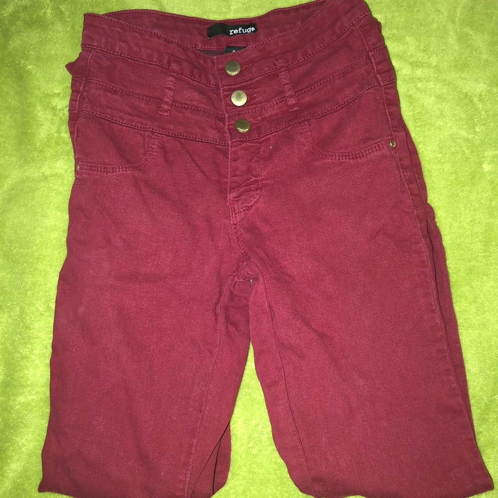 High waisted jeans